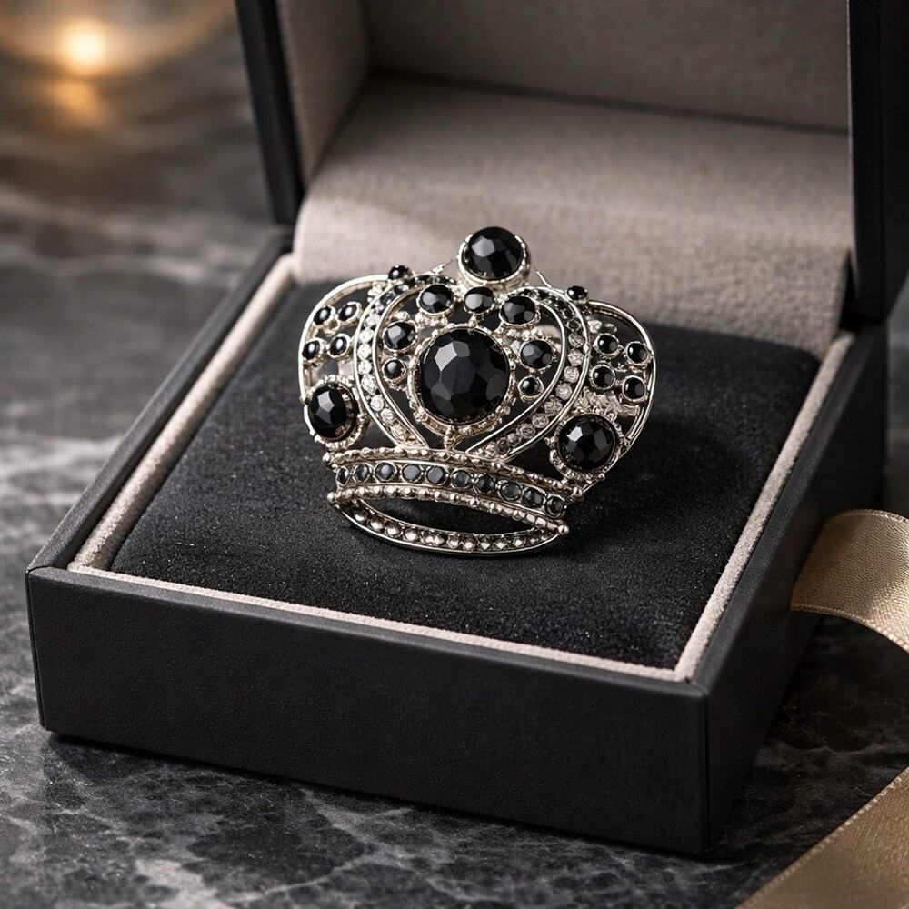 Black crystal rhinestone crown brooch pin vintage silver tone 1950's